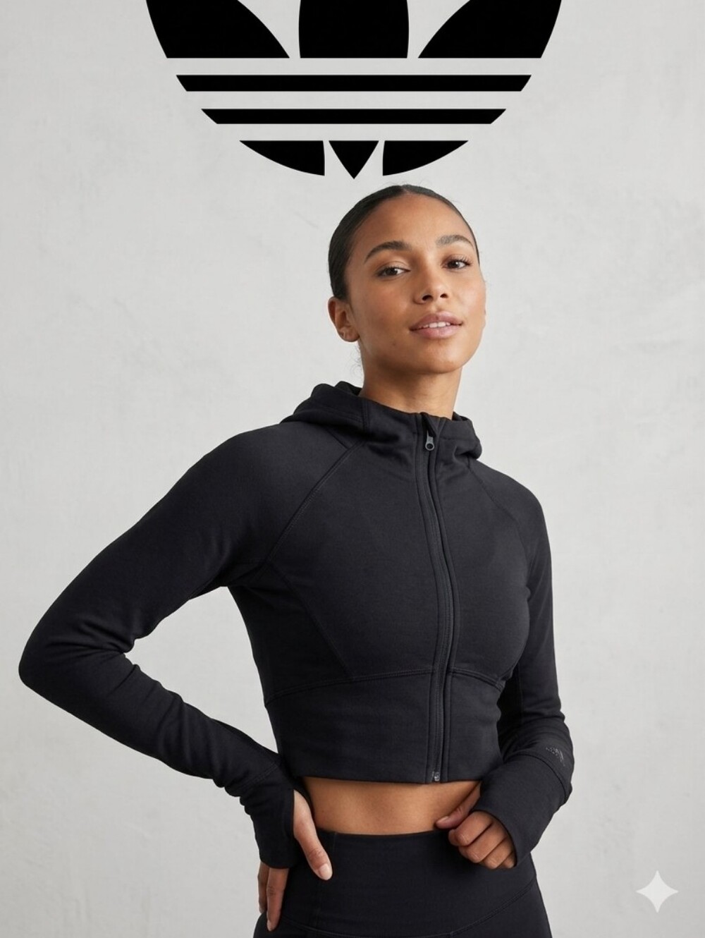 adidas Black Cropped Full-Zip Hoodie. Ptp 15,5''